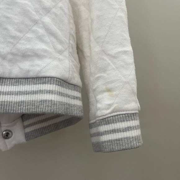 Carters bomber jacket 6 - Picture 7 of 9